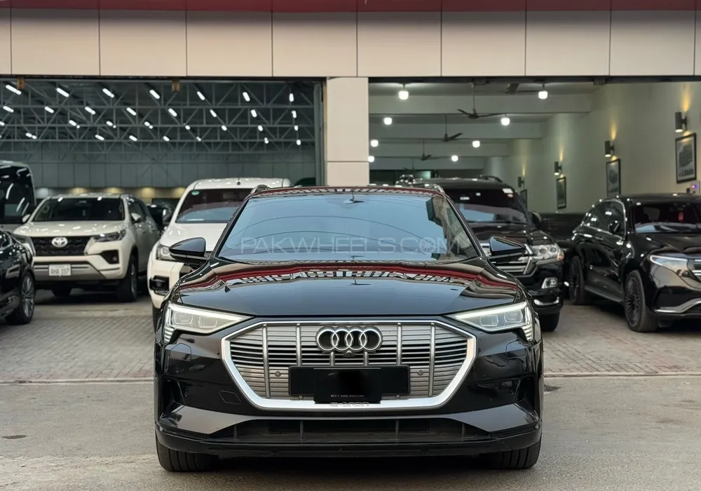 Audi e-tron 2020 for Sale in Lahore Audi e-tron 2020 for Sale in Lahore Image-2