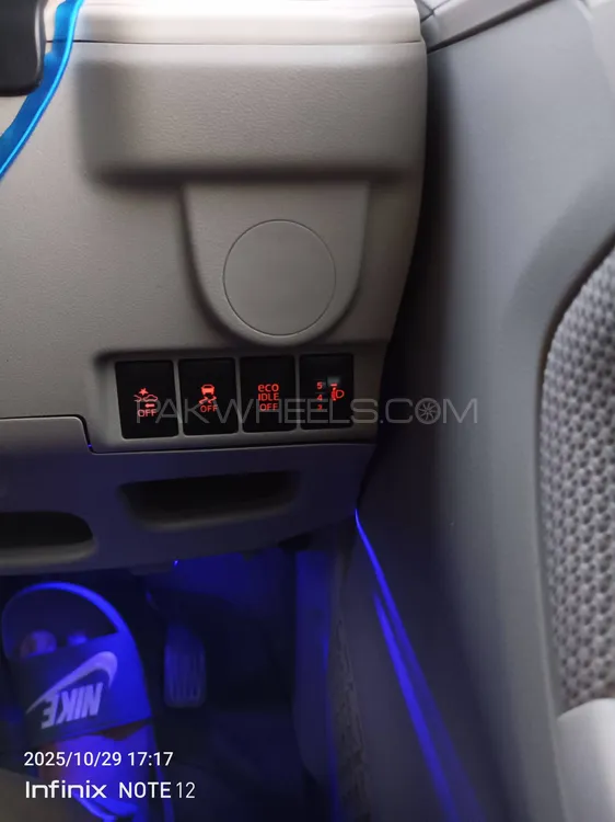 Daihatsu Move 2015 for Sale in Peshawar Daihatsu Move 2015 for Sale in Peshawar Image-6