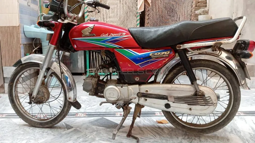 Honda CD 70 2013 for Sale Honda CD 70 2013 for Sale Image-4