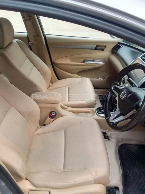 Honda City 2018 for Sale in Faisalabad Honda City 2018 for Sale in Faisalabad Image-17