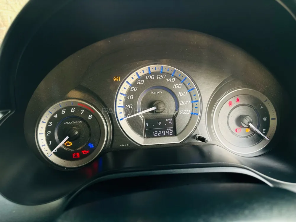 Honda City 2015 for Sale in Lahore Honda City 2015 for Sale in Lahore Image-17