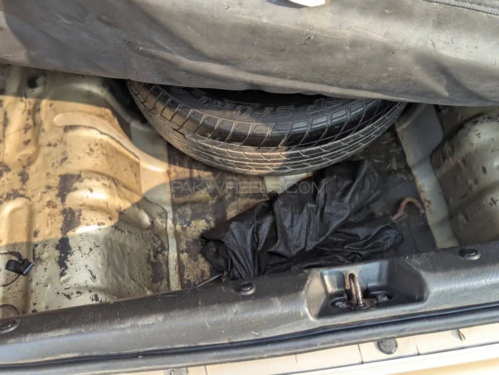 Honda Civic 1998 for Sale in Multan Honda Civic 1998 for Sale in Multan Image-15