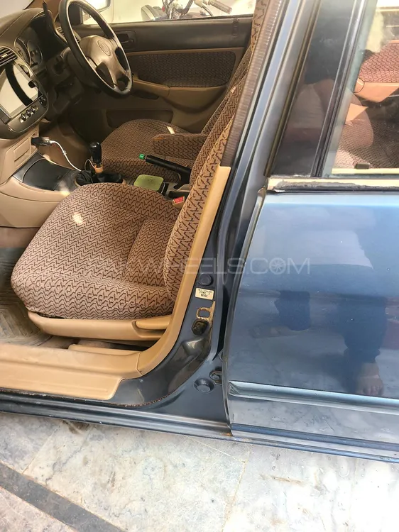 Honda Civic 2004 for Sale in Rawalpindi Honda Civic 2004 for Sale in Rawalpindi Image-9