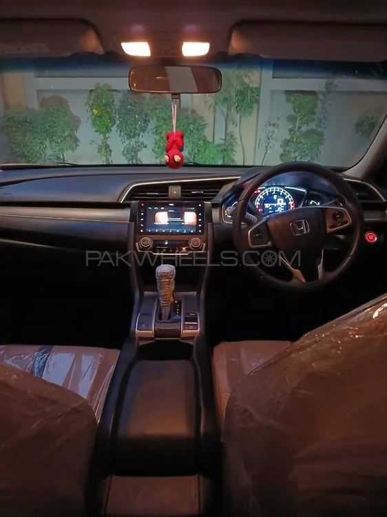 Honda Civic 2021 for Sale in Peshawar Honda Civic 2021 for Sale in Peshawar Image-5