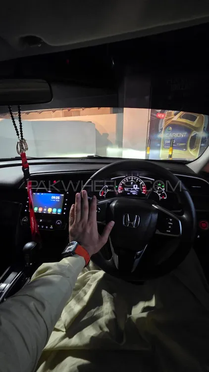 Honda Civic 2021 for Sale in Abbottabad Honda Civic 2021 for Sale in Abbottabad Image-10