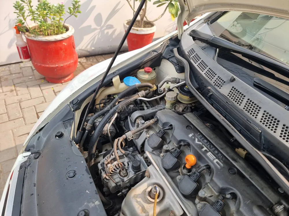Honda Civic 2011 for Sale in Multan Honda Civic 2011 for Sale in Multan Image-3