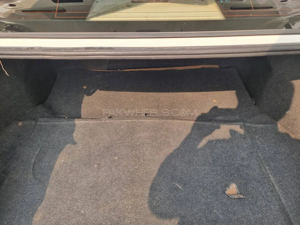 Honda Civic 2011 for Sale in Multan Honda Civic 2011 for Sale in Multan Image-17