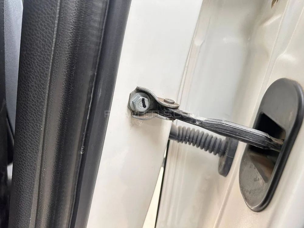 Honda HR-V 2023 for Sale in Karachi Honda HR-V 2023 for Sale in Karachi Image-9