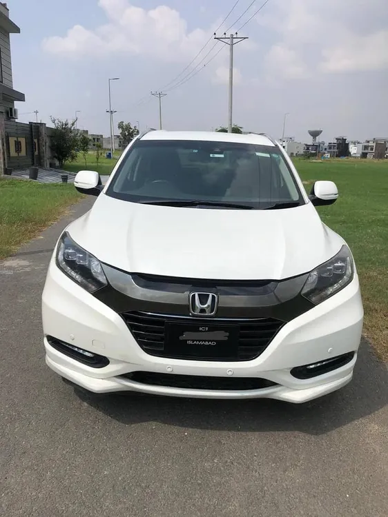 Honda Vezel 2016 for Sale in Gujranwala Honda Vezel 2016 for Sale in Gujranwala Image-1