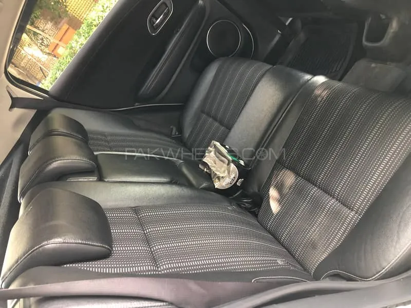 Honda Vezel 2016 for Sale in Gujranwala Honda Vezel 2016 for Sale in Gujranwala Image-5