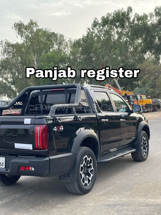 JAC T9 2025 for Sale in Rahim Yar Khan JAC T9 2025 for Sale in Rahim Yar Khan Image-1