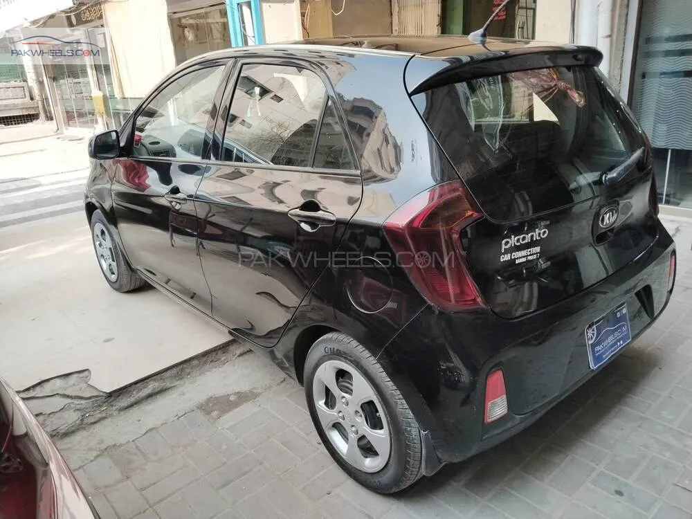 KIA Picanto 2022 for Sale in Islamabad KIA Picanto 2022 for Sale in Islamabad Image-5