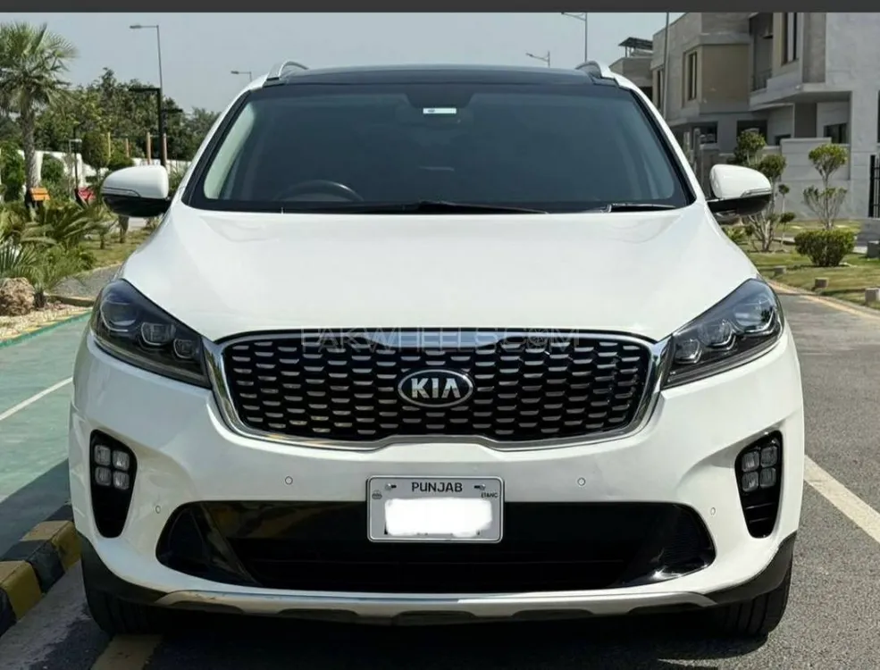 KIA Sorento 2022 for Sale in Lahore KIA Sorento 2022 for Sale in Lahore Image-1