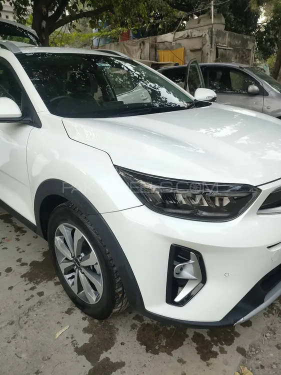 KIA Stonic 2024 for Sale in Rawalpindi KIA Stonic 2024 for Sale in Rawalpindi Image-2