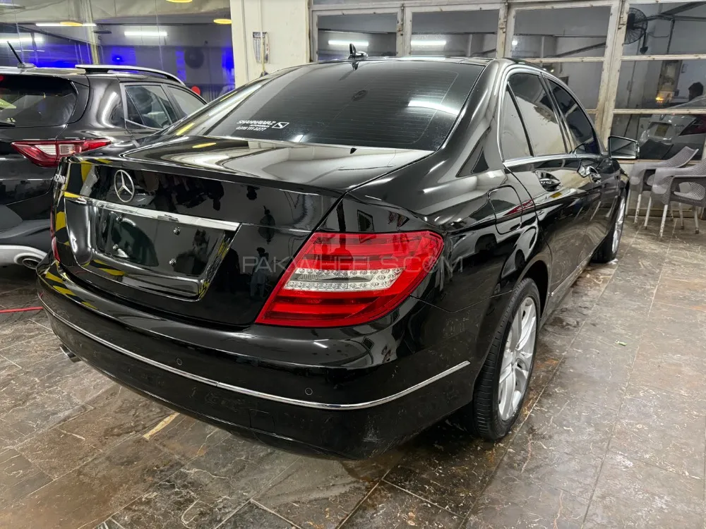 Mercedes Benz C Class 2012 for Sale in Karachi Mercedes Benz C Class 2012 for Sale in Karachi Image-10