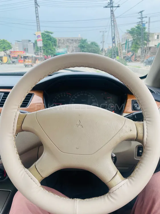 Mitsubishi Lancer 2005 for Sale in Lahore Mitsubishi Lancer 2005 for Sale in Lahore Image-2