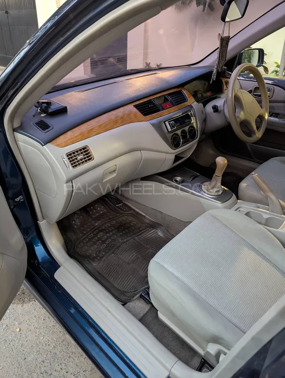 مٹسوبیشی لینسر 2005 for Sale in کراچی مٹسوبیشی لینسر 2005 for Sale in کراچی Image-8