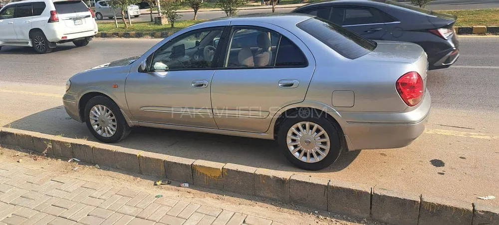 Nissan Sunny 2010 for Sale in Islamabad Nissan Sunny 2010 for Sale in Islamabad Image-2