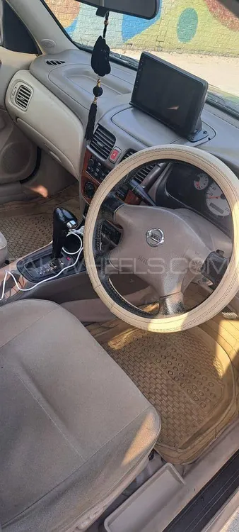 Nissan Sunny 2010 for Sale in Islamabad Nissan Sunny 2010 for Sale in Islamabad Image-4