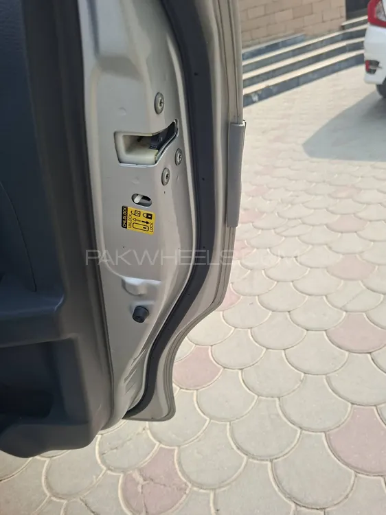 Suzuki Cultus 2017 for Sale in Multan Suzuki Cultus 2017 for Sale in Multan Image-18