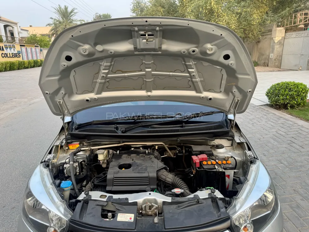 Suzuki Cultus 2020 for Sale in Bahawalpur Suzuki Cultus 2020 for Sale in Bahawalpur Image-11