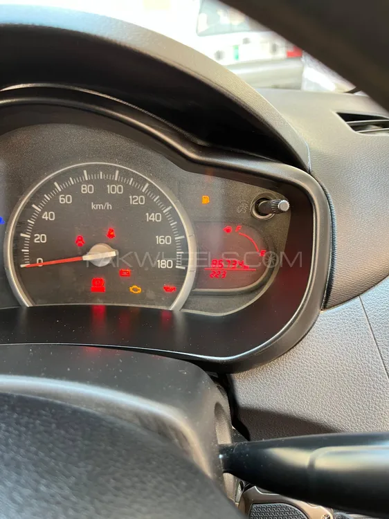 Suzuki Cultus 2018 for Sale in Bahawalpur Suzuki Cultus 2018 for Sale in Bahawalpur Image-2