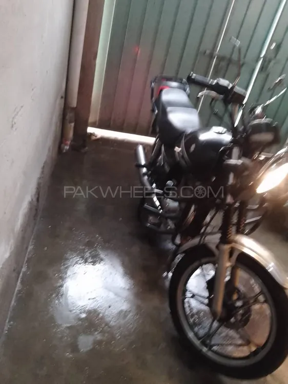 Suzuki GS 150 SE 2013 for Sale Suzuki GS 150 SE 2013 for Sale Image-6