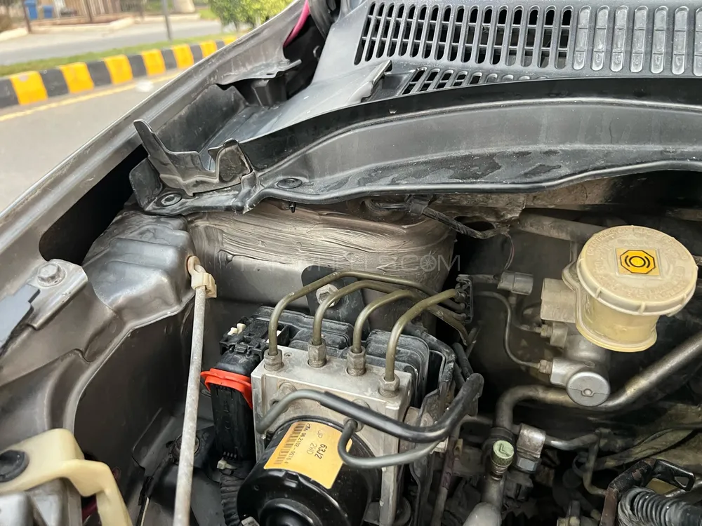 Suzuki Swift 2014 for Sale in Gujranwala Suzuki Swift 2014 for Sale in Gujranwala Image-10