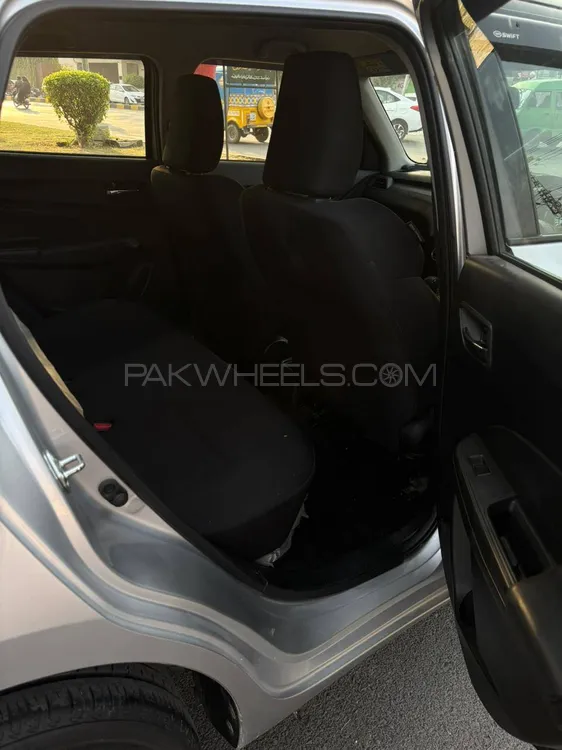 Suzuki Swift 2023 for Sale in Faisalabad Suzuki Swift 2023 for Sale in Faisalabad Image-6