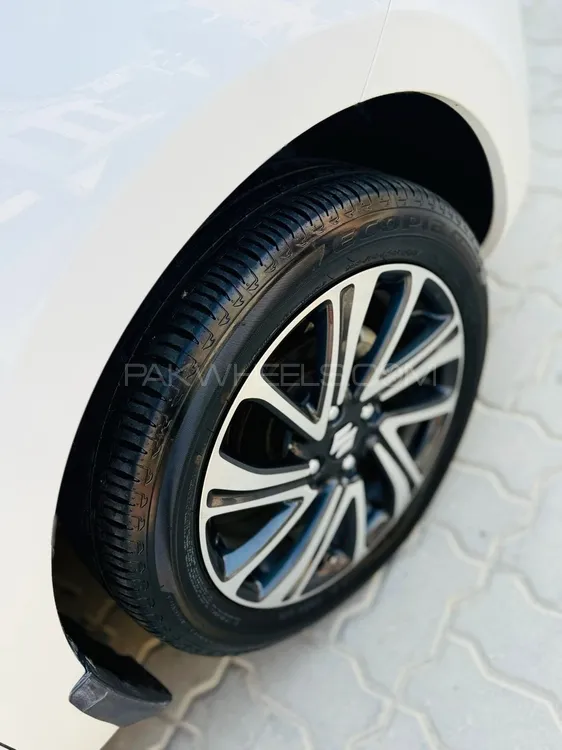 Suzuki Swift 2024 for Sale in Sialkot Suzuki Swift 2024 for Sale in Sialkot Image-14
