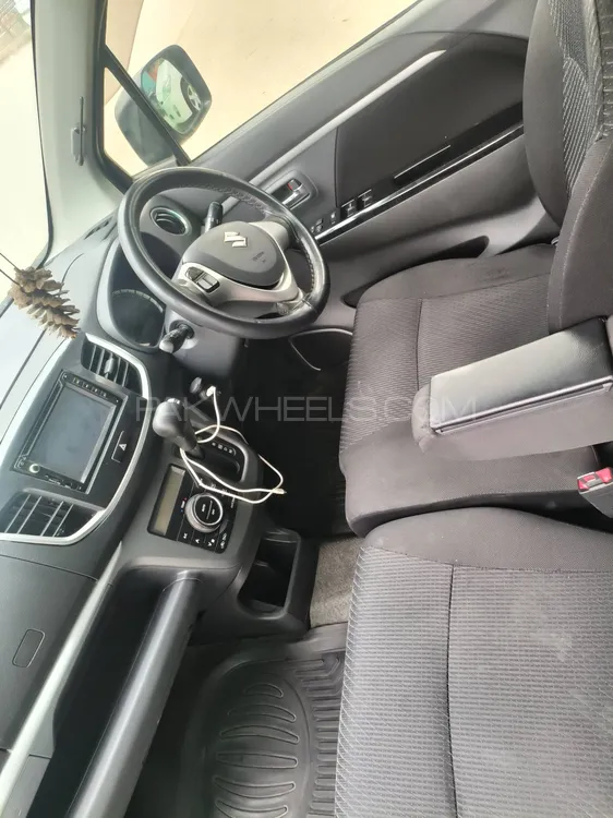 Suzuki Wagon R 2013 for Sale in Peshawar Suzuki Wagon R 2013 for Sale in Peshawar Image-6