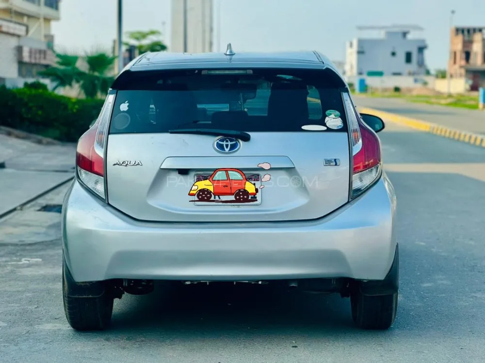 Toyota Aqua 2015 for Sale in Multan Toyota Aqua 2015 for Sale in Multan Image-6