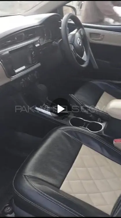 Toyota Corolla 2015 for Sale in Abbottabad Toyota Corolla 2015 for Sale in Abbottabad Image-4