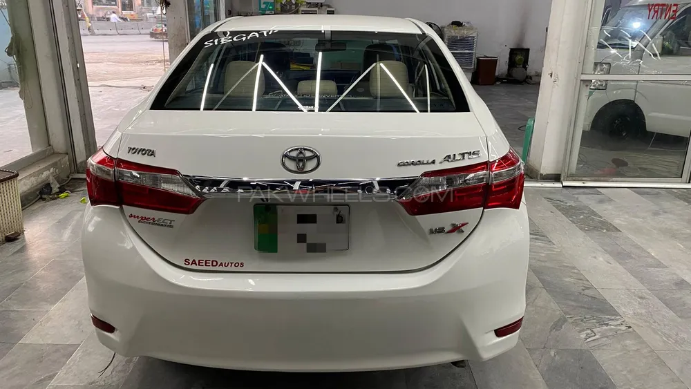 Toyota Corolla 2016 for Sale in Gujranwala Toyota Corolla 2016 for Sale in Gujranwala Image-2