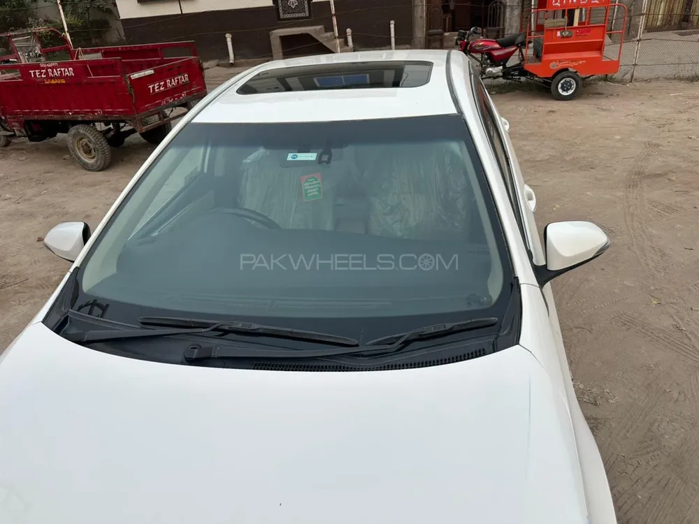 Toyota Corolla 2015 for Sale in Gujrat Toyota Corolla 2015 for Sale in Gujrat Image-2