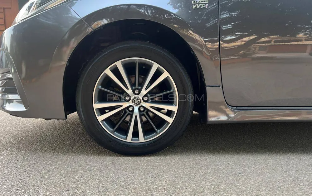 Toyota Corolla 2019 for Sale in Karachi Toyota Corolla 2019 for Sale in Karachi Image-8