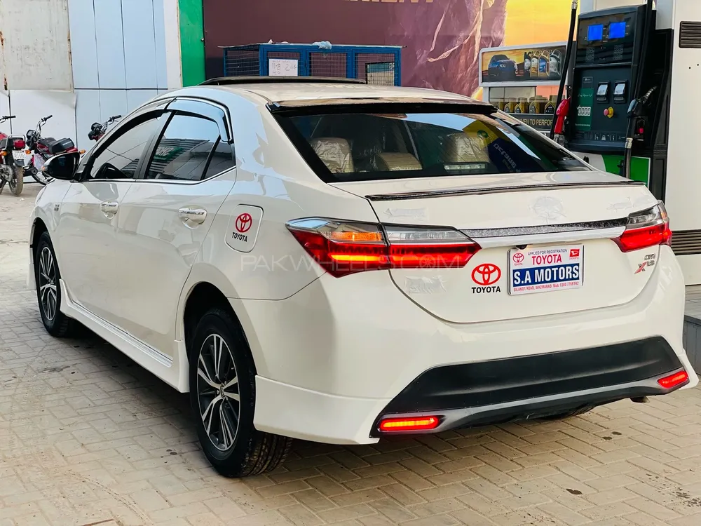 Toyota Corolla 2020 for Sale in Gujranwala Toyota Corolla 2020 for Sale in Gujranwala Image-9