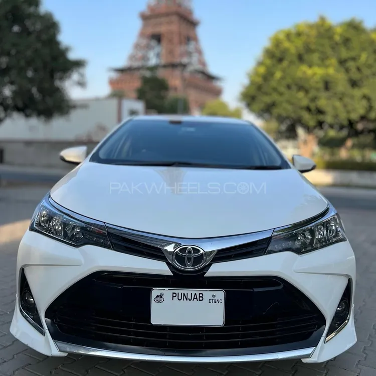 Toyota Corolla 2021 for Sale in Multan Toyota Corolla 2021 for Sale in Multan Image-1