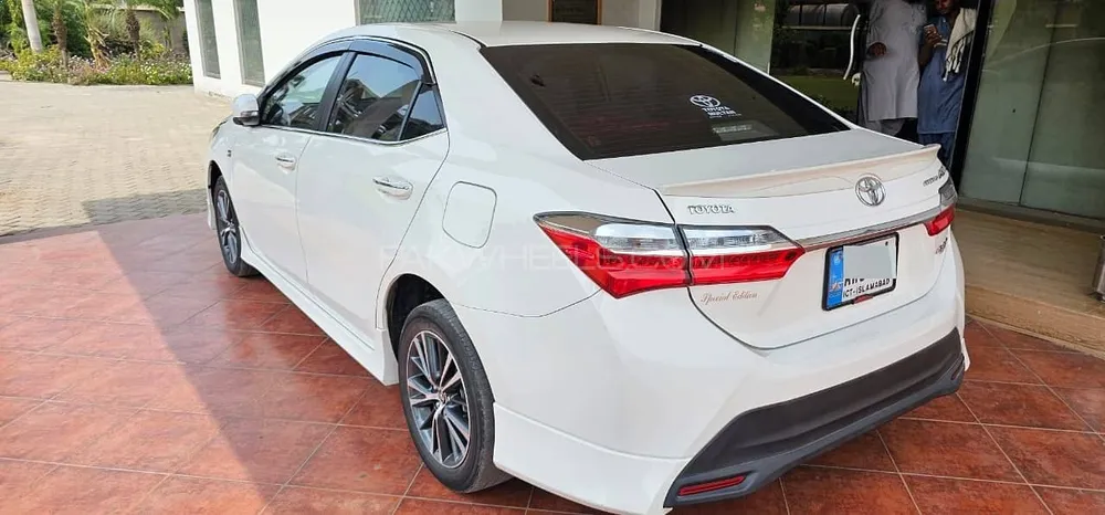 Toyota Corolla 2022 for Sale in Multan Toyota Corolla 2022 for Sale in Multan Image-7