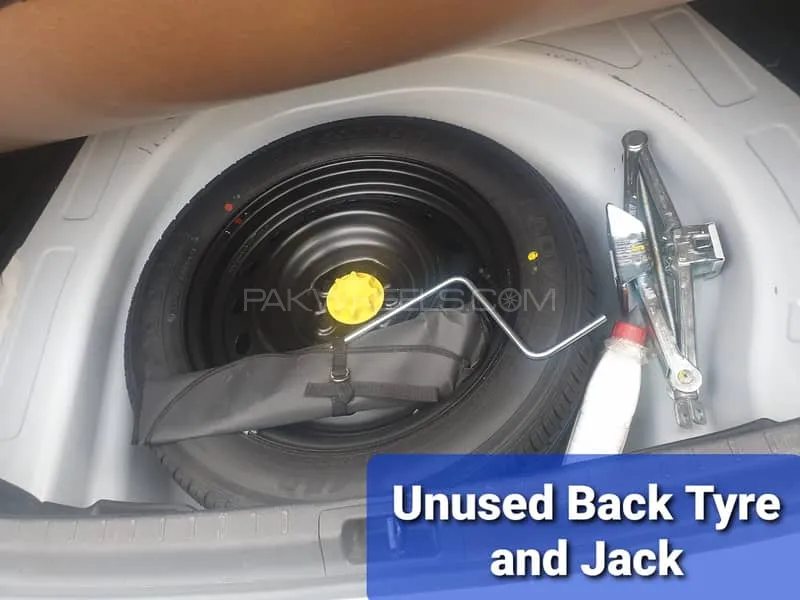 Toyota Corolla 2022 for Sale in Multan Toyota Corolla 2022 for Sale in Multan Image-14