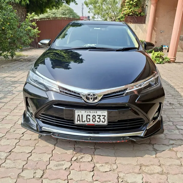 Toyota Corolla 2022 for Sale in Lahore Image-1