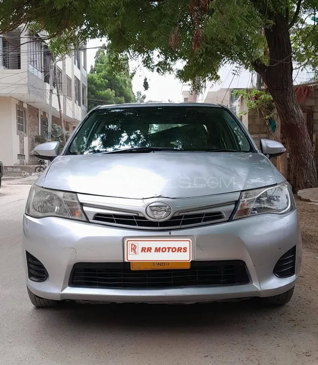 Toyota Corolla Axio 2015 for Sale in Karachi Image-1