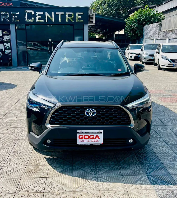 Toyota Corolla Cross 2025 for Sale in Islamabad Image-1