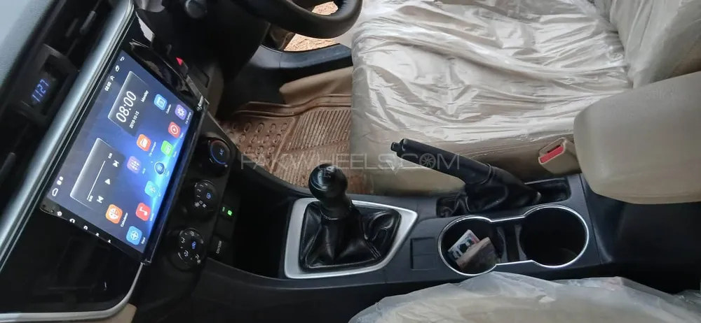 Toyota Corolla 2017 for Sale in Burewala Image-1