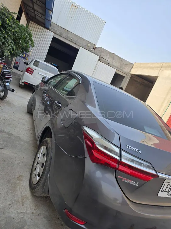 Toyota Corolla 2018 for Sale in Gujranwala Toyota Corolla 2018 for Sale in Gujranwala Image-3