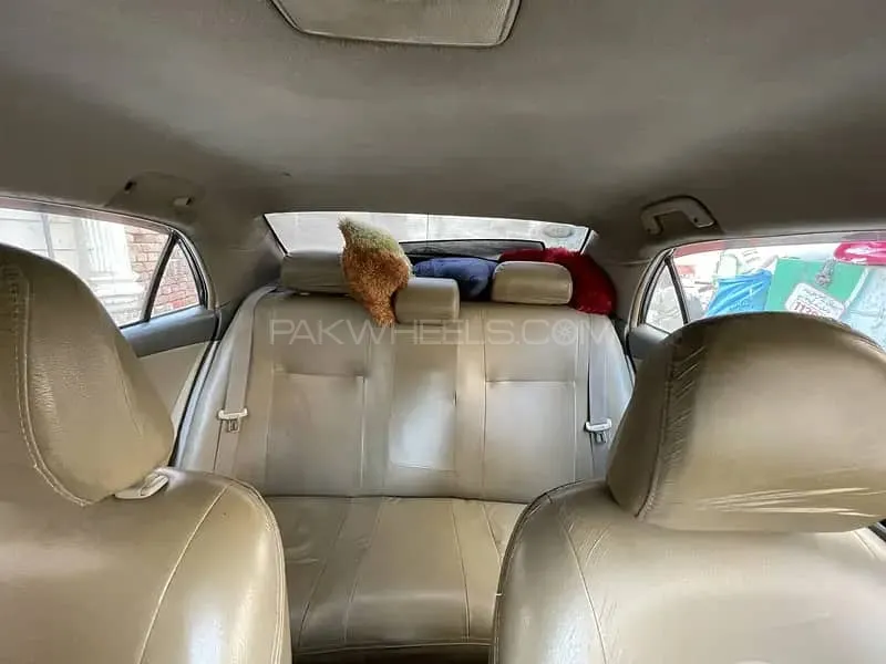 Toyota Corolla 2010 for Sale in Okara Image-1