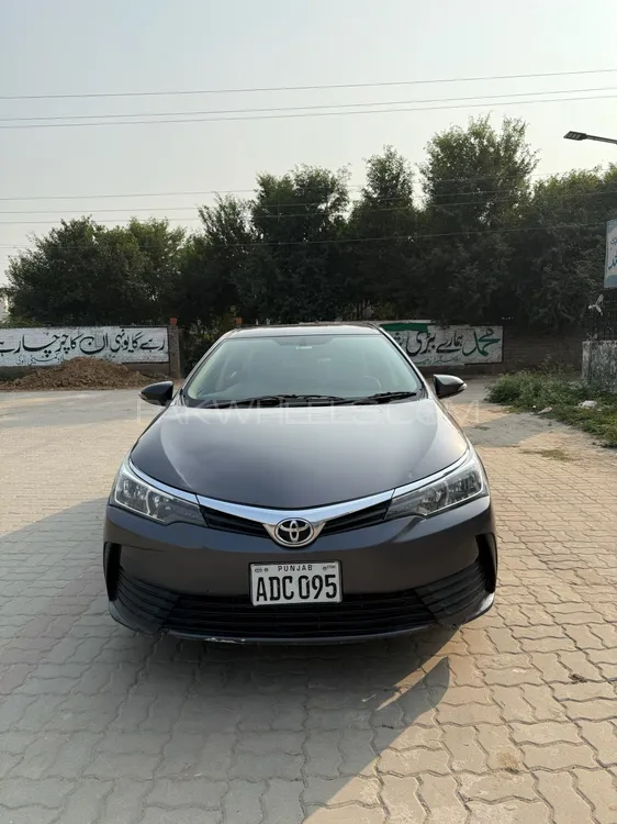 Toyota Corolla 2020 for Sale in Sialkot Toyota Corolla 2020 for Sale in Sialkot Image-1