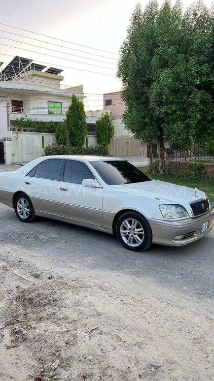 Toyota Crown 2002 for Sale in Lahore Image-1
