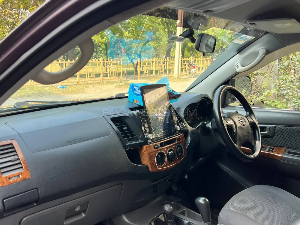 Toyota Hilux 2013 for Sale in Islamabad Toyota Hilux 2013 for Sale in Islamabad Image-6