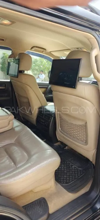 Toyota Land Cruiser 2008 for Sale in Karachi Toyota Land Cruiser 2008 for Sale in Karachi Image-6